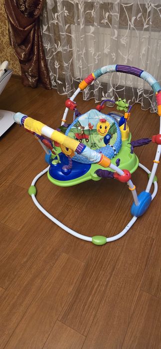 Ігровий центр, стрибунець Baby Einstein Neighborhood Friends Activity