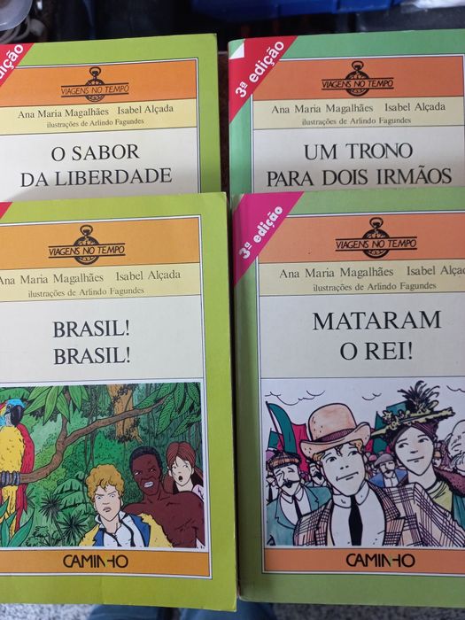 Colecção incompleta "Viagens no Tempo" composta por 10 livros