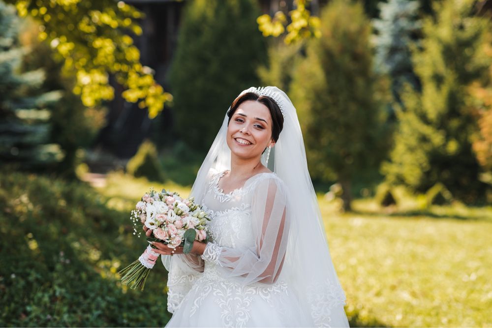 Діадема і сережки.