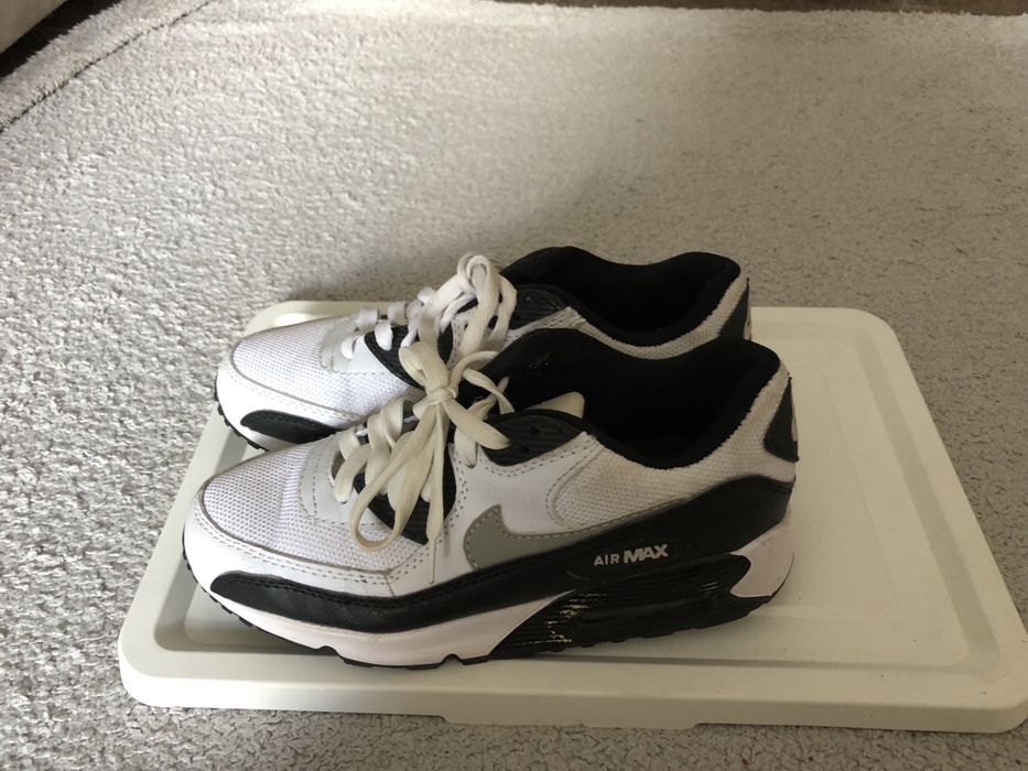 Buty Nike Air damskie jasne 38 adidasy