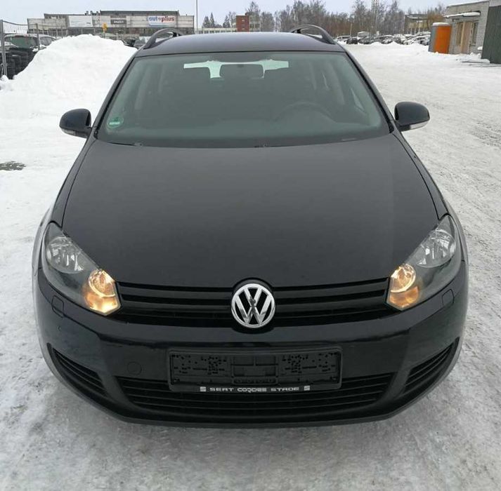 Продам Volkswagen GOLF VI