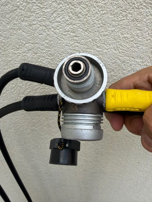 Conjunto Reguladores de Mergulho Cressi T10 + Octopus + Manómetro