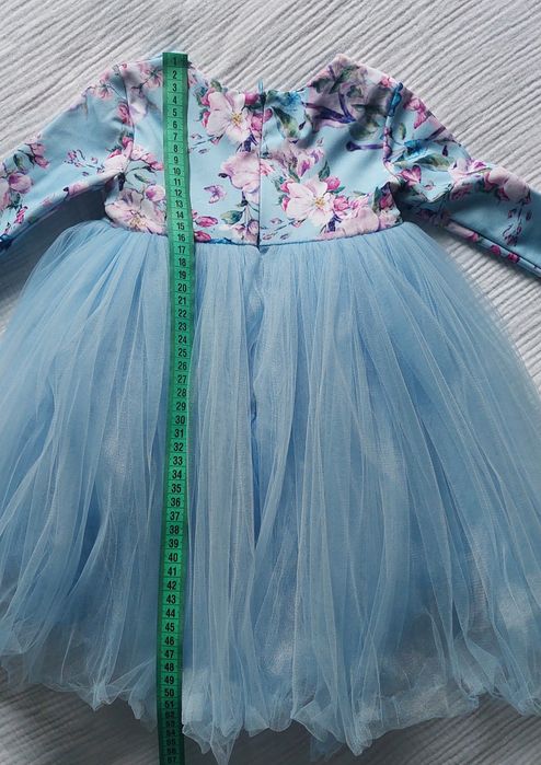 Сукня на рік, 80