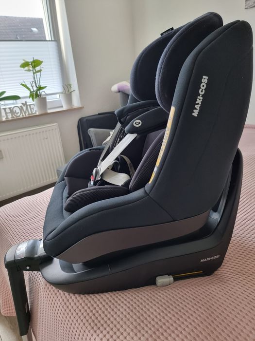 Fotelik Maxi Cosi Pearl Pro2 z bazą FamilyFix One i Size