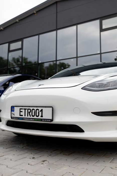 Прокат 24/7 оренда Тесла