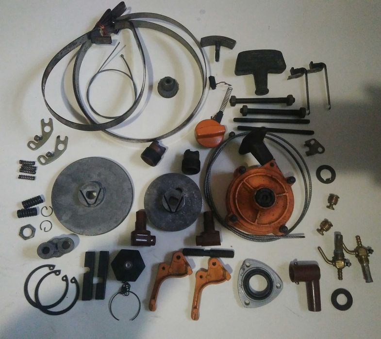 Бензопила Дружба Урал запчасти для бензопилы новые производства СССР