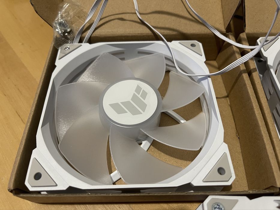 Комплект кулерів до корпусу ASUS TUF GAMING TR120 FAN ARGB WHITE