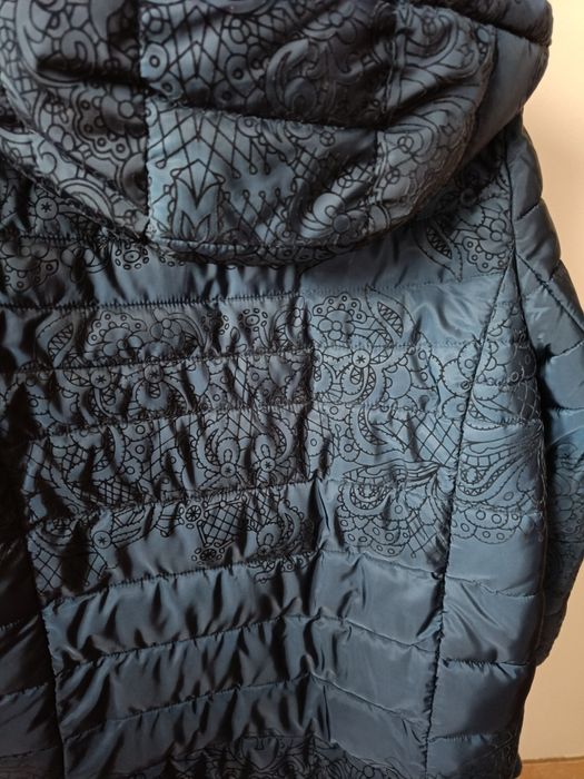 Kurtka ocieplana Unisono rozmiar M, kolor granatowy.