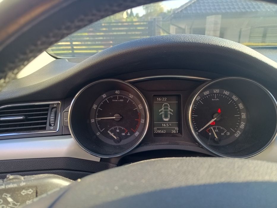 Samochód osobowy Skoda Superb II combi