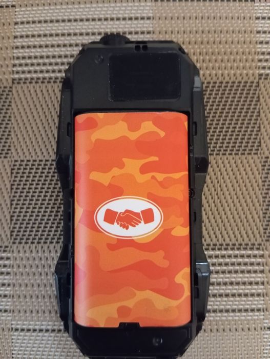 Продам телефон на две симки