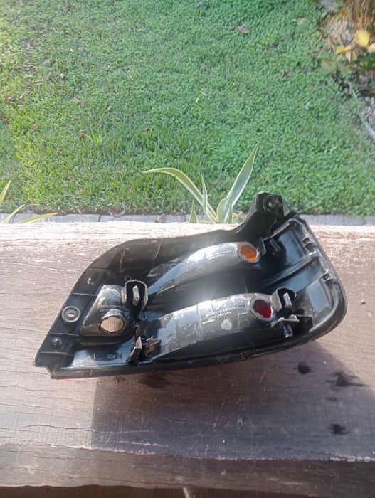 Farolim Toyota starlet