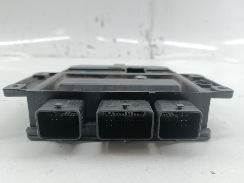 Centralina de Motor - RENAULT Clio II (BB_, CB_) | 98 -