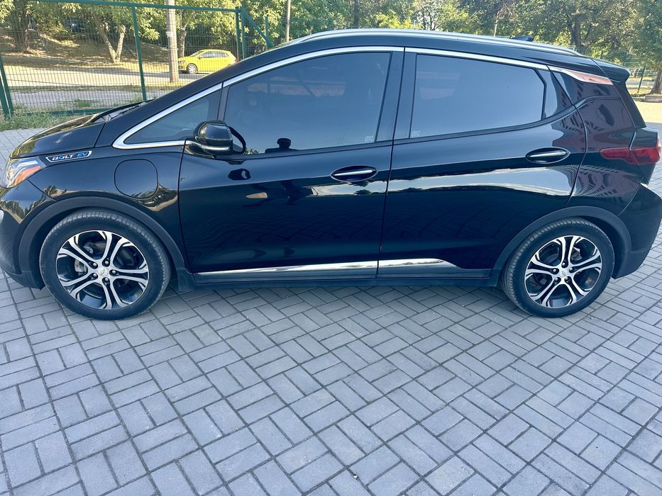 Chevrolet bolt ev 2018 premier