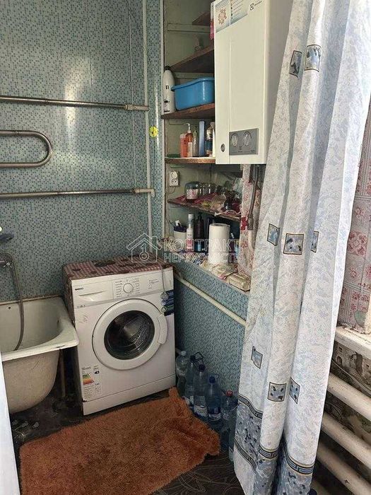 Продаж 2к квартира.Салтiвка.Вул.Ахiезерiв 4