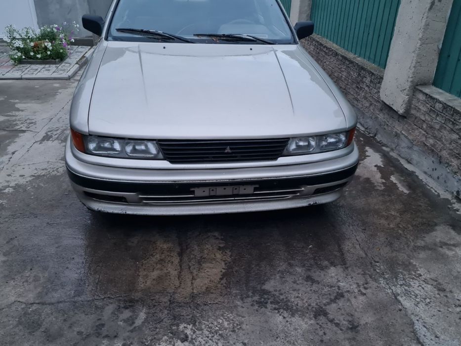 Капот міцубісі галант 6  88-92г mitsubishi