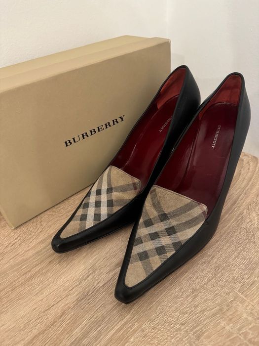 Czółenka szpilki Burberry