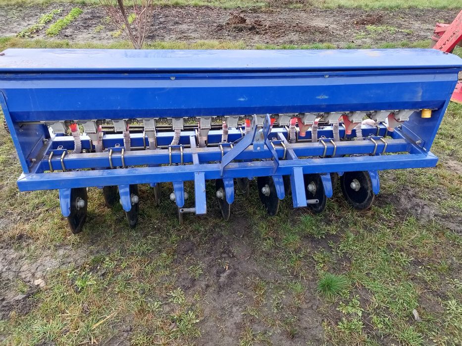 Продам сільськогосподарську техніку