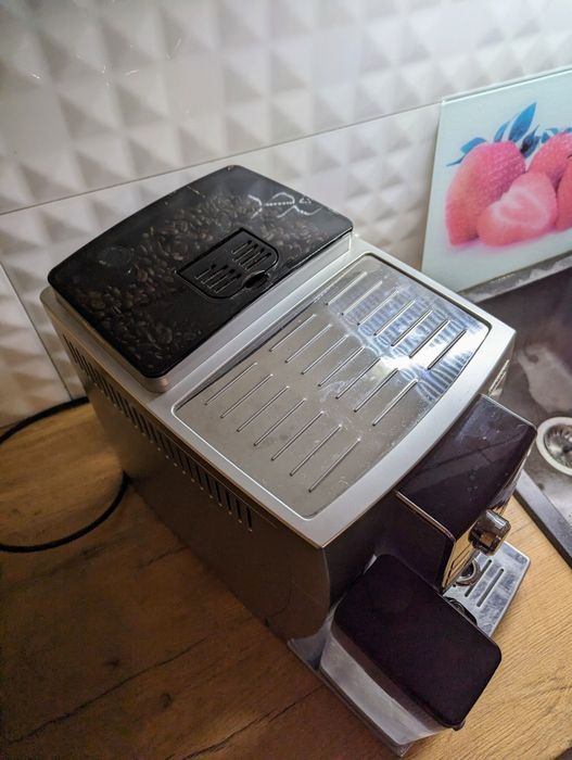 Ekspres DeLonghi ECAM Cappuccino Latte Flat White Espresso GWARANCJA