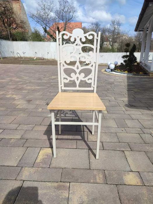 Стілець метал-дерево