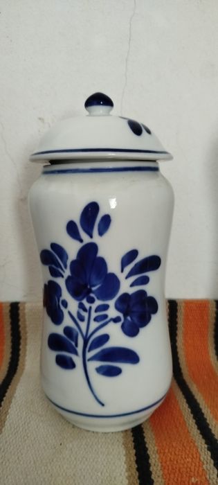 Pote louça Viana . 2 unidades um com 26cm, outro  com 28cm.
