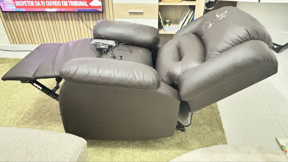 Poltrona Relax "Maximum" Manual C/ Massagens