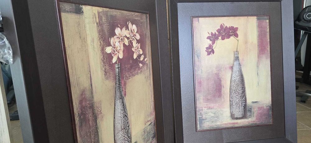 Quadros, vendo 2 quadros com moldura e com  medida de 80 x 100 cm.