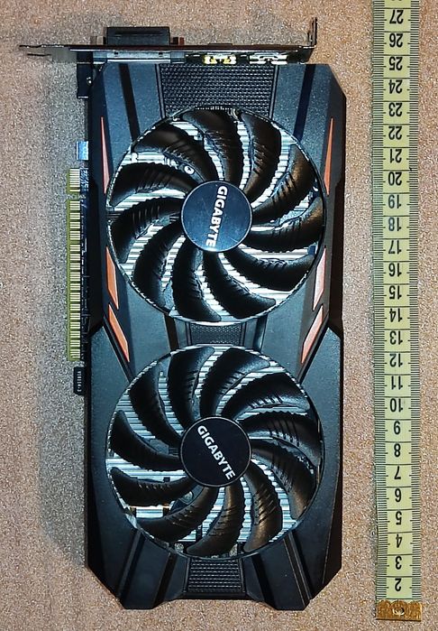 Відеокарта GIGABYTE GTX 1050 (2GB).