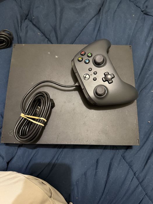 Vendo Xbox One X