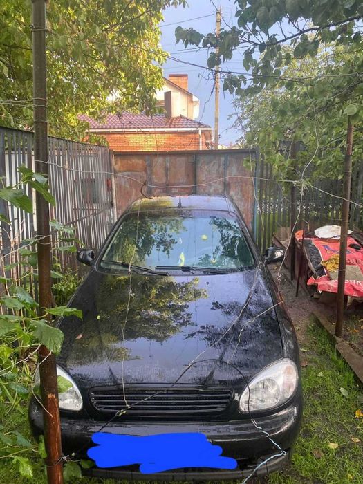 Продам машину. LANOS