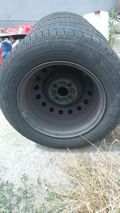 Felgi z oponami 14 cali Toyota corrola e12