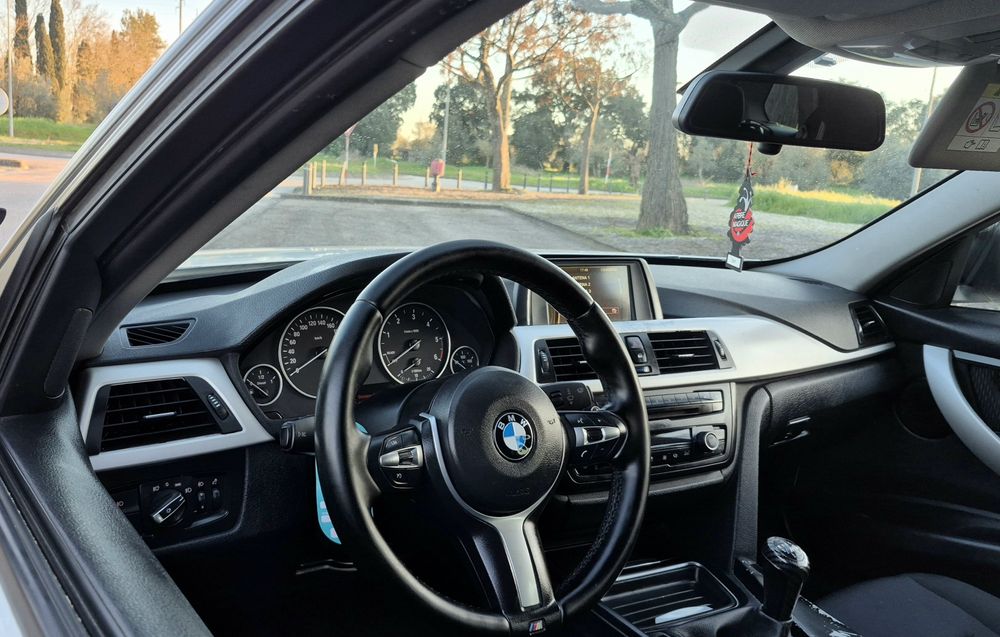 BMW 318D 2.0 F31 PACK M