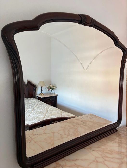 Cama de casal Mogno 140x190 (venda URGENTE)