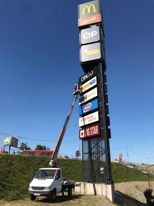 Wynajem podnośników koszowych, wynajem zwyżek. Dźwigi, zwyżki