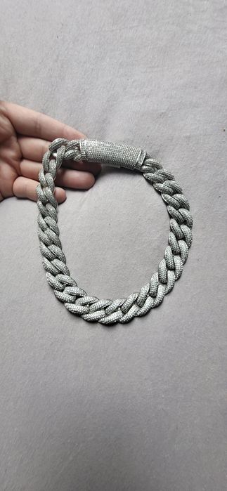 Srebrna błyszcząca kieta naszyjnik