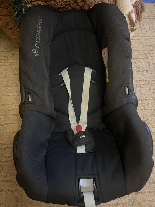 Автокрісло люлька maxi cosi city