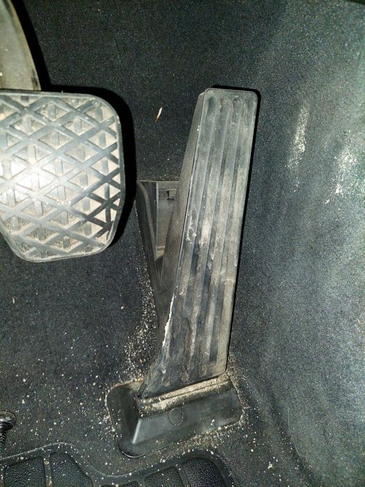 pedal gazu bmw e90 e91 e92 e93 e87 e81 e82 e84 e60 e61 e63 e64 x1 Europa elektryczny