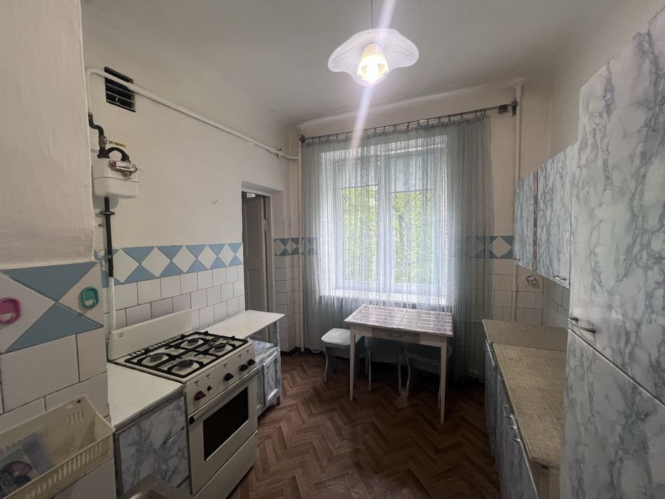 Продам 3к квартиру  Обласна лікарня  можливо під державні виплати