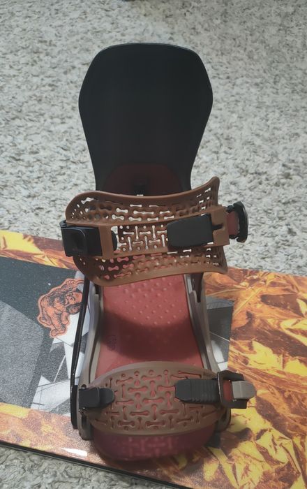 Wiązania snowboardowe Bataleon model Chaos L/XL