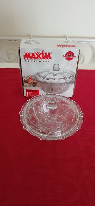 Bomboneira de vidro, nova