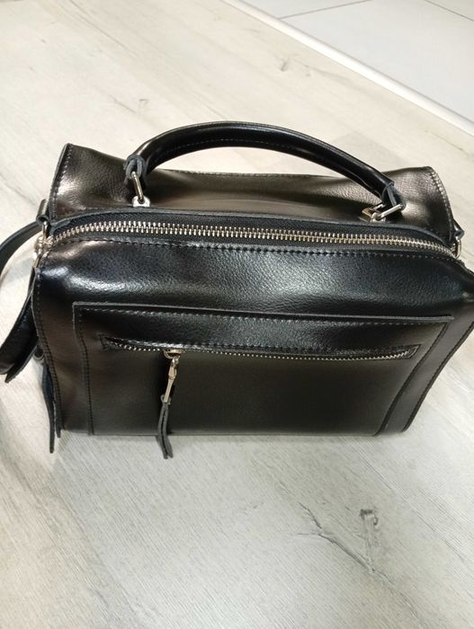 Жіноча сумка сумочка крос-боді чорна з натуральної шкіри
