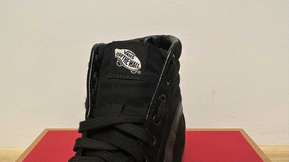 Nowe Vans Sneakersy Sk8-Hi - cena do negocjacji!