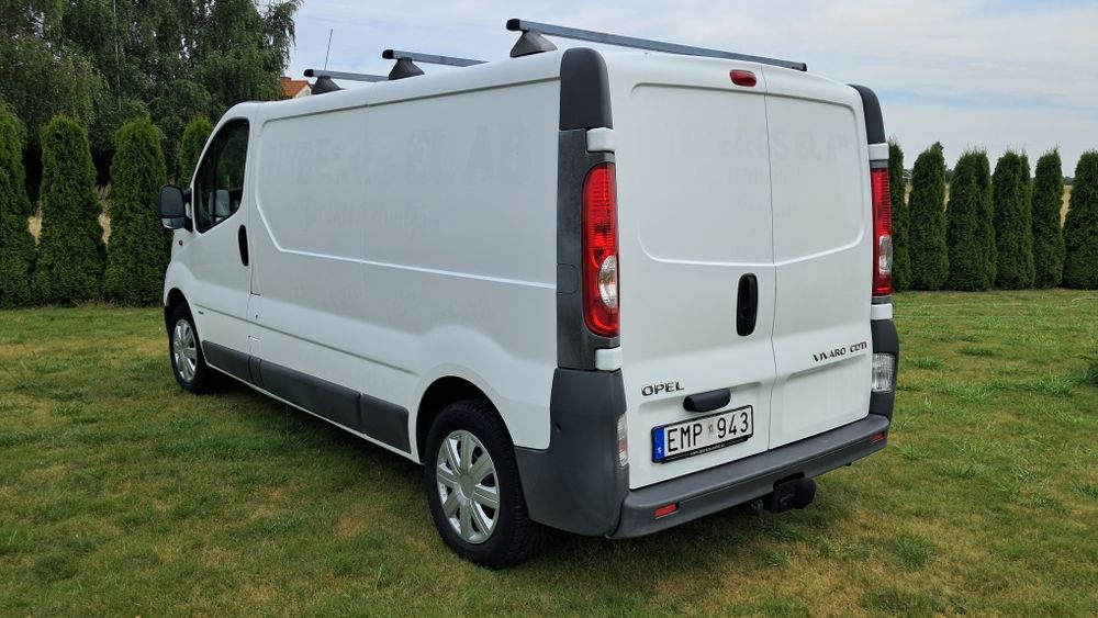 Sprzedam samochód dostawczy Opel vivaro Long 2,0 cdti