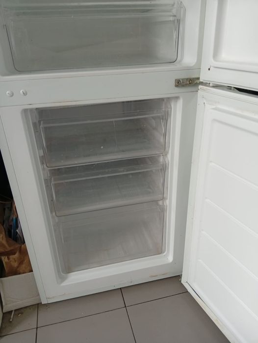Frigorífico Em bom estado