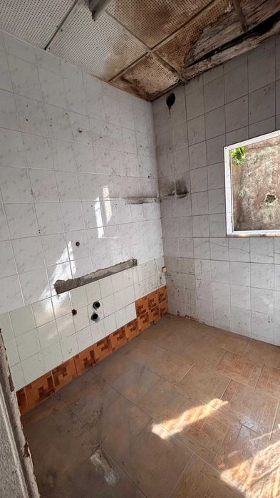 Terreno com Casa antiga edificada