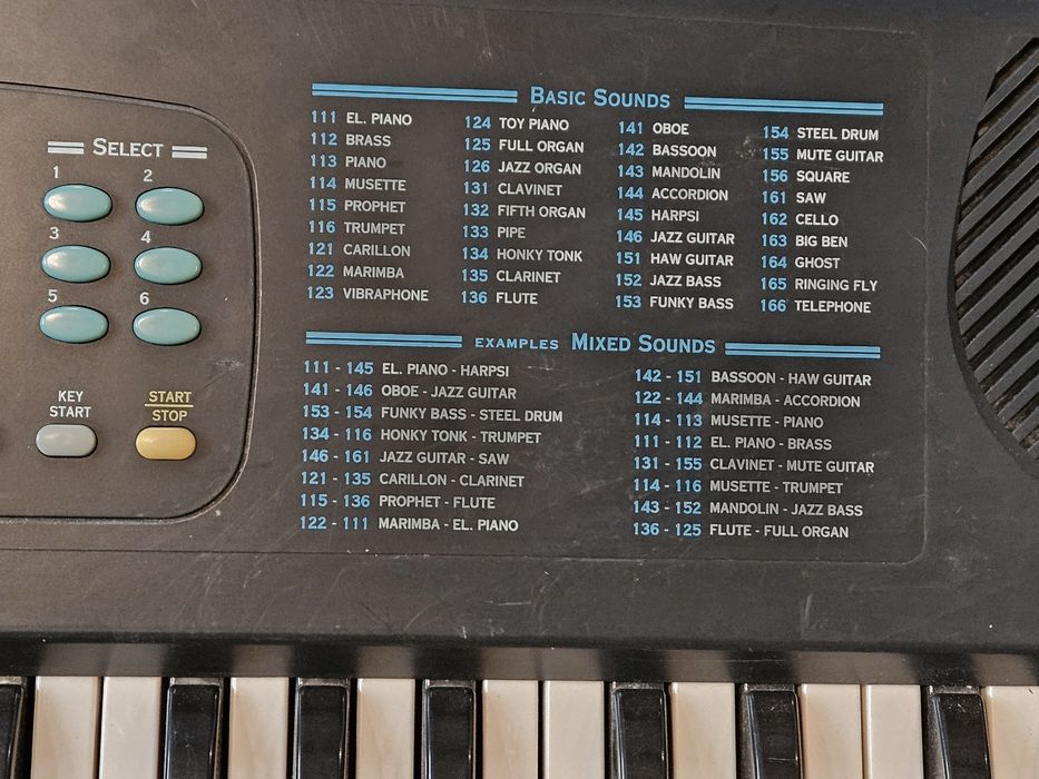 Keyboard do nauki w idealnym stanie