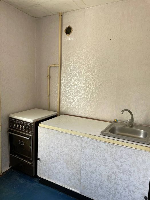 Продаю 1ю квартиру на Даманском