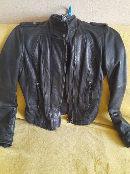 Bershka Leather Jacket Black full Double Zip Genuine Pockets Slim S