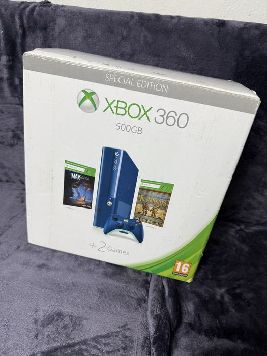 Xbox 360 500GB Special Blue Edition - zestaw dla kolekcjonera!