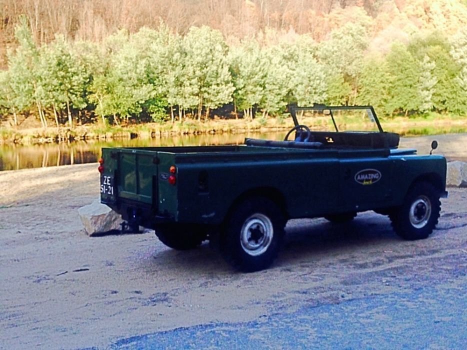 Land Rover serie III 109