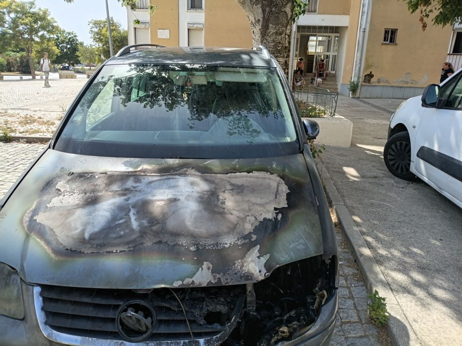 Vw touran tdi 7lugares vendo pela melhor oferta